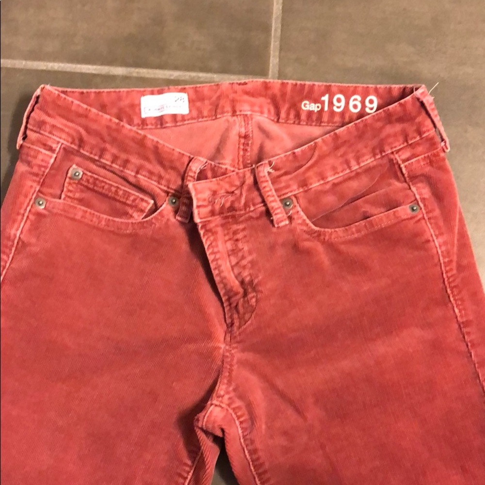 Rose colored Gap corduroy jeans